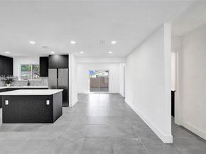 680 SW 29th Ter, Fort Lauderdale FL 33312