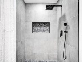 680 SW 29th Ter, Fort Lauderdale FL 33312