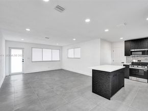 680 SW 29th Ter, Fort Lauderdale FL 33312