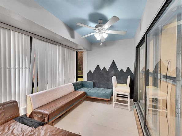 3435 Laurel Oaks Ln 603, Hollywood FL 33021