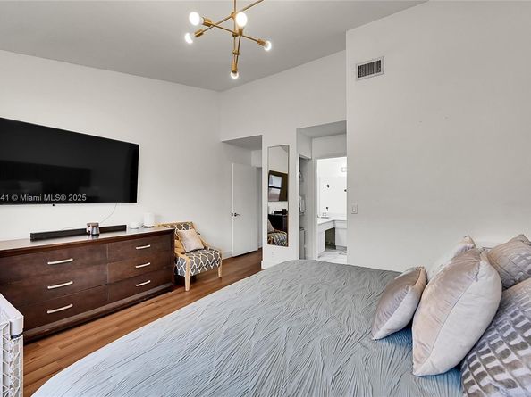 3435 Laurel Oaks Ln 603, Hollywood FL 33021