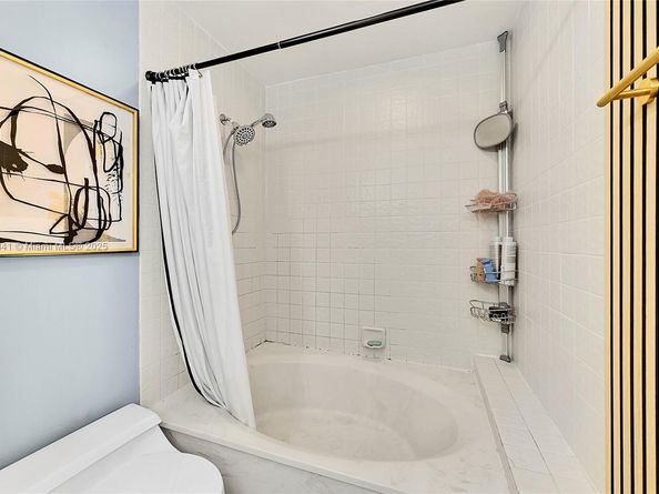 3435 Laurel Oaks Ln 603, Hollywood FL 33021