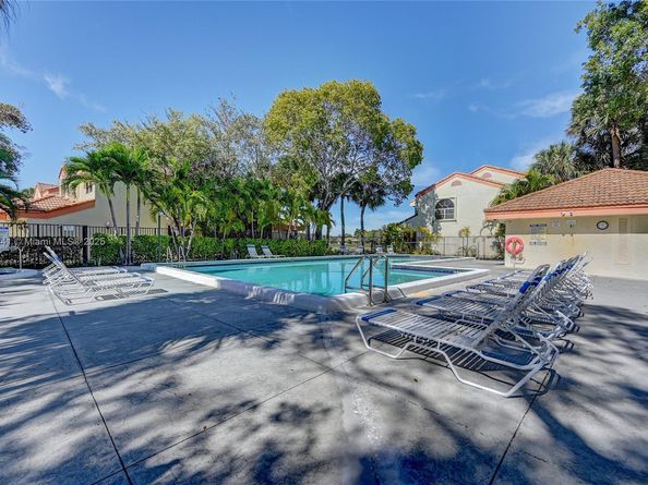 3435 Laurel Oaks Ln 603, Hollywood FL 33021