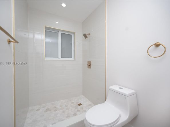 7928 Miramar Blvd, Miramar FL 33023