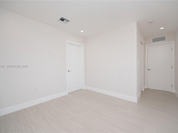 7928 Miramar Blvd, Miramar FL 33023