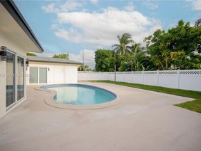 7928 Miramar Blvd, Miramar FL 33023