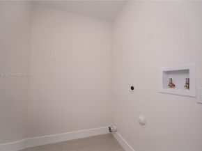 7928 Miramar Blvd, Miramar FL 33023