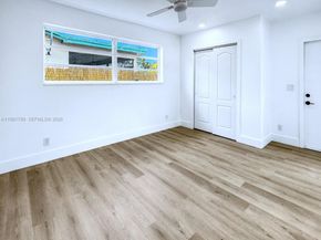 2101 N 56th Ave, Hollywood FL 33021