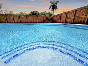 2101 N 56th Ave, Hollywood FL 33021