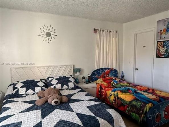 Undisclosed Address #A11922728, Boca Raton FL 33433