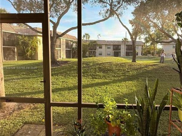 Undisclosed Address #A11922728, Boca Raton FL 33433