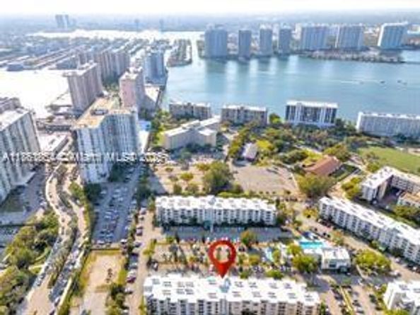 17560 Atlantic Blvd 119, Sunny Isles Beach FL 33160