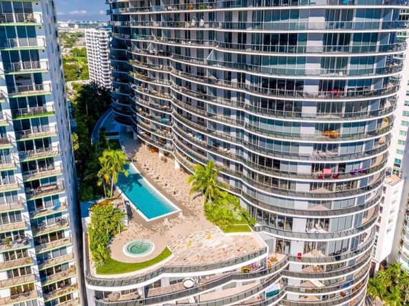 488 NE 18TH 2703, Miami FL 33132