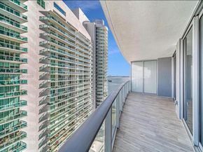 488 NE 18TH 2703, Miami FL 33132