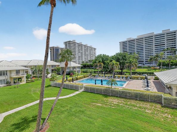 1299 S Ocean Blvd F4, Boca Raton FL 33432