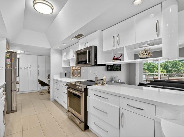 1299 S Ocean Blvd F4, Boca Raton FL 33432