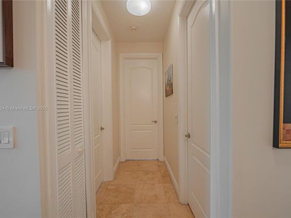 5815 SW 27th St, Miami FL 33155