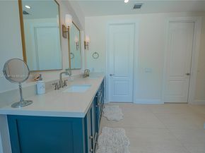 5815 SW 27th St, Miami FL 33155