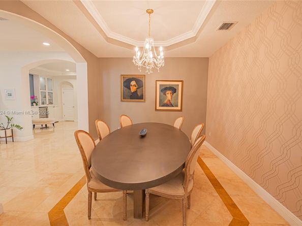 5815 SW 27th St, Miami FL 33155