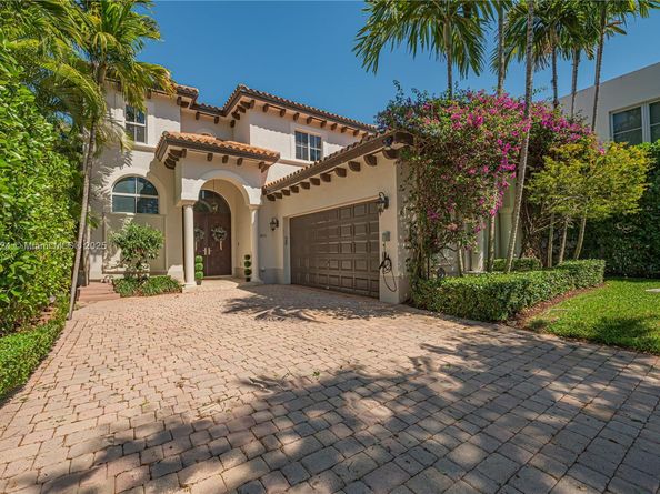 5815 SW 27th St, Miami FL 33155