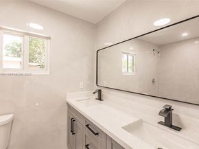 3180 NW 2nd St, Miami FL 33125