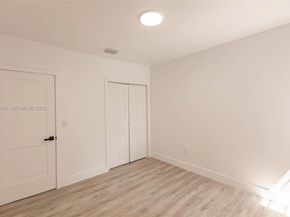 3180 NW 2nd St, Miami FL 33125