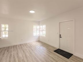 3180 NW 2nd St, Miami FL 33125