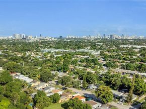 2851 Washington St, Hollywood FL 33020