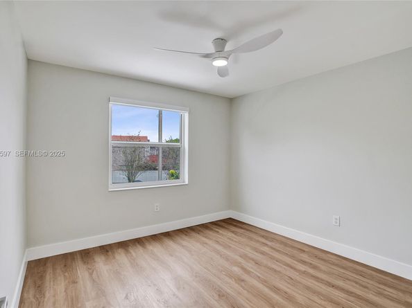 4120 Fern Forest Rd, Cooper City FL 33026