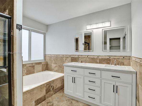 4120 Fern Forest Rd, Cooper City FL 33026