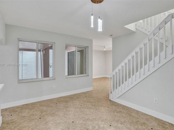 4120 Fern Forest Rd, Cooper City FL 33026