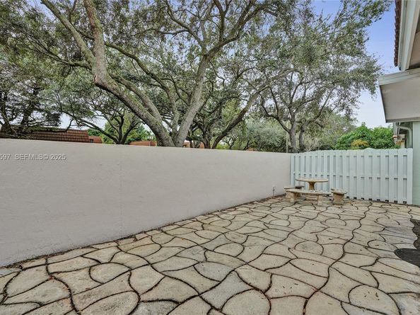 4120 Fern Forest Rd, Cooper City FL 33026