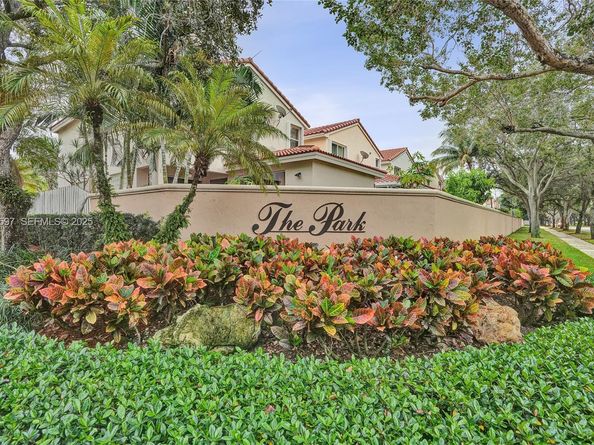 4120 Fern Forest Rd, Cooper City FL 33026