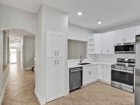 4120 Fern Forest Rd, Cooper City FL 33026