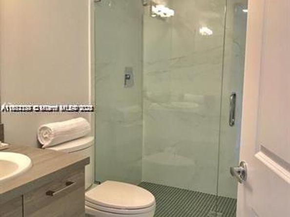 400 Sunny Isles Blvd 103, Sunny Isles Beach FL 33160