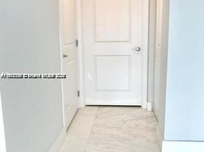 400 Sunny Isles Blvd 103, Sunny Isles Beach FL 33160