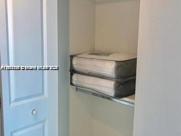 400 Sunny Isles Blvd 103, Sunny Isles Beach FL 33160