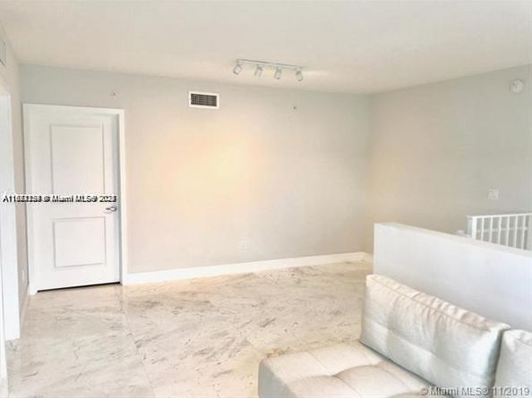 400 Sunny Isles Blvd 103, Sunny Isles Beach FL 33160