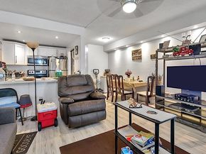 19000 NE 3rd Ct 405, Miami FL 33179