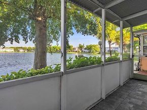 19000 NE 3rd Ct 405, Miami FL 33179