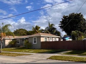 1825 N 24th Ave, Hollywood FL 33020