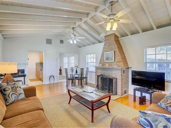 1825 N 24th Ave, Hollywood FL 33020