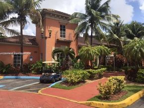 8205 Lake Dr 204, Doral FL 33166