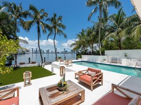 302 W San Marino Dr, Miami Beach FL 33139