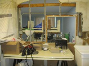 1825 S Ocean Dr 505, Hallandale Beach FL 33009