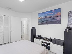 8705 NW 150th Ter, Miami Lakes FL 33018