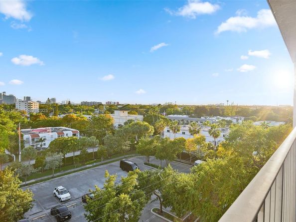 650 NE 64th St GPH7, Miami FL 33138