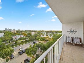 650 NE 64th St GPH7, Miami FL 33138