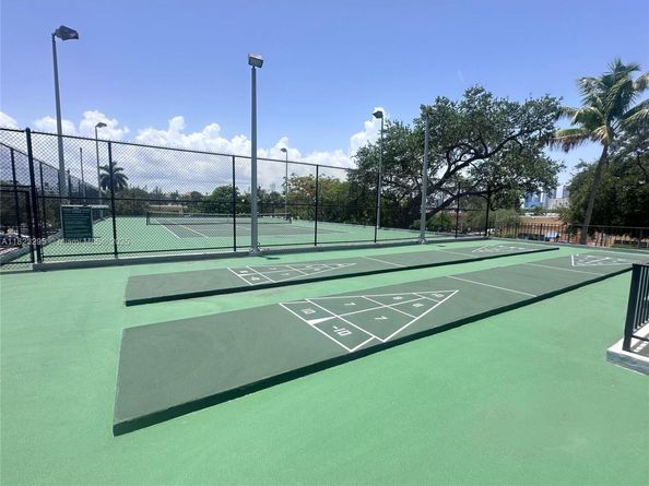 1625 SE 10th Ave 305, Fort Lauderdale FL 33316