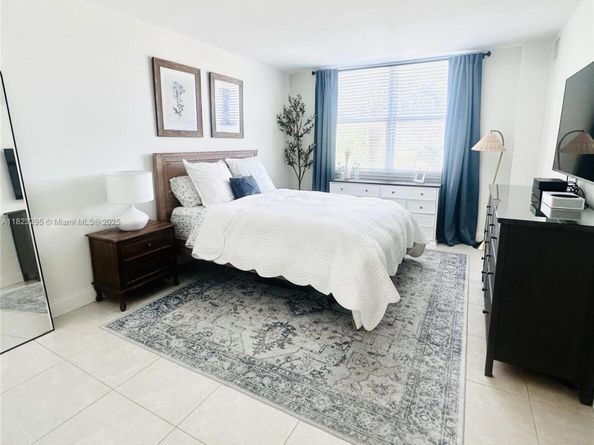1625 SE 10th Ave 305, Fort Lauderdale FL 33316